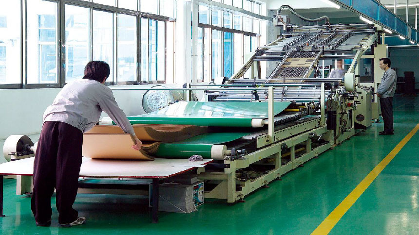 First (Shenzhen) Display Packaging Co.,Ltd factory production line